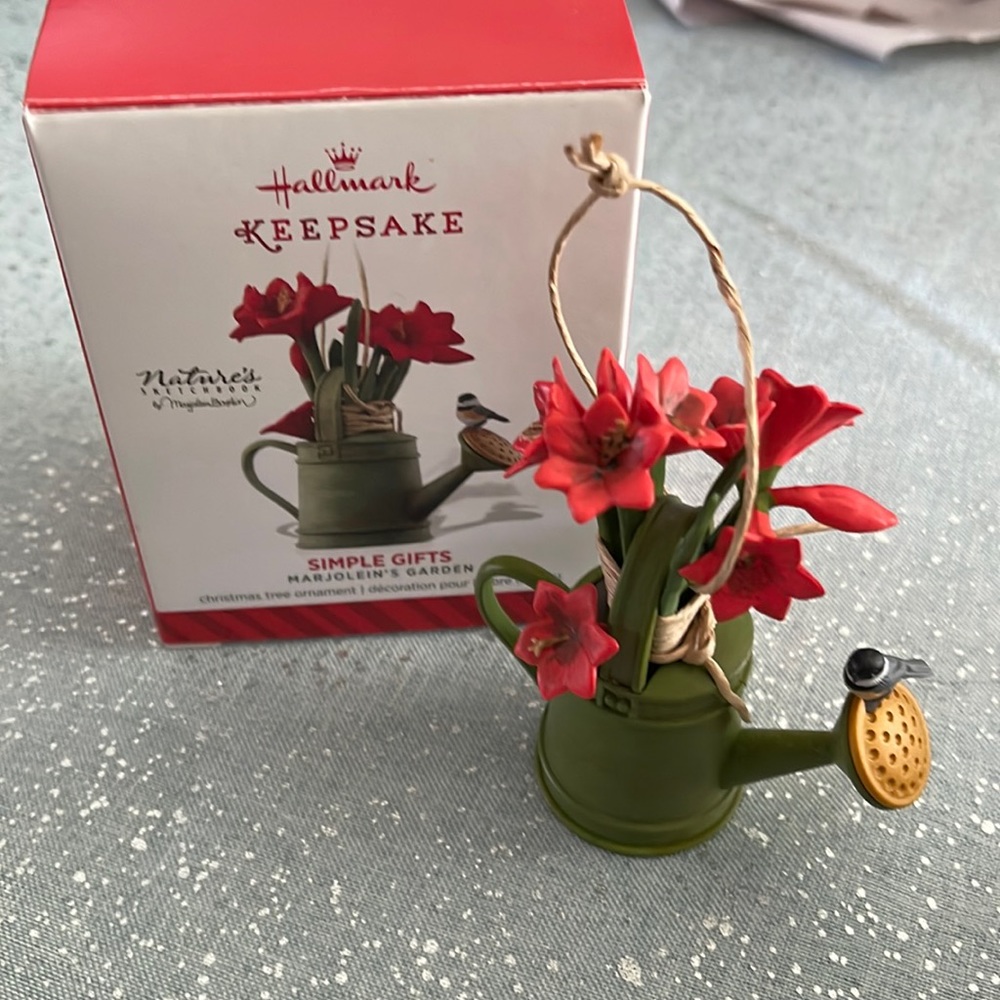 2014 Hallmark Keepsake Ornament Simple Gifts